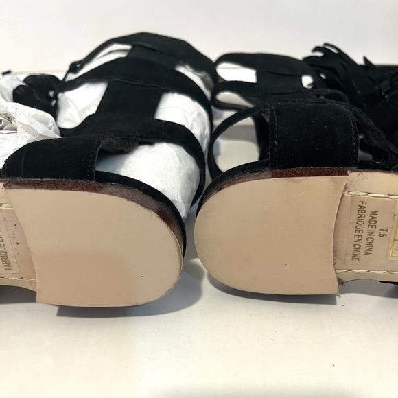 JEFFREY CAMPBELL REDONDO Black Fringe Low Heel Flat Gladiator Sandal 7.5 - Picture 3 of 14